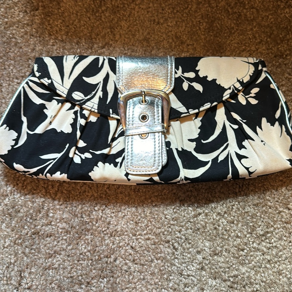 White House Black Market clutch